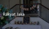 Rakyat Jakarta Kebanjiran, Eh Gubernurnya Malah Bikin Balapan Mobil